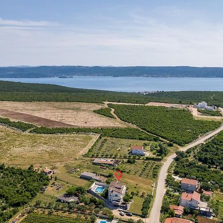 Apartman Strmota S Bazenom Sveti Filip i Jakov Exterior foto